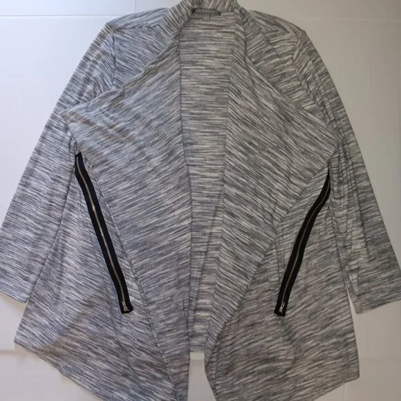 KATE & MALLORY OPEN FRONT LIGHTWEIGHT CARDIGAN - Picture 13 of 13